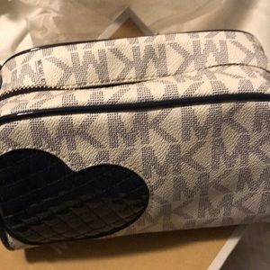 Michael Kors travel pouch